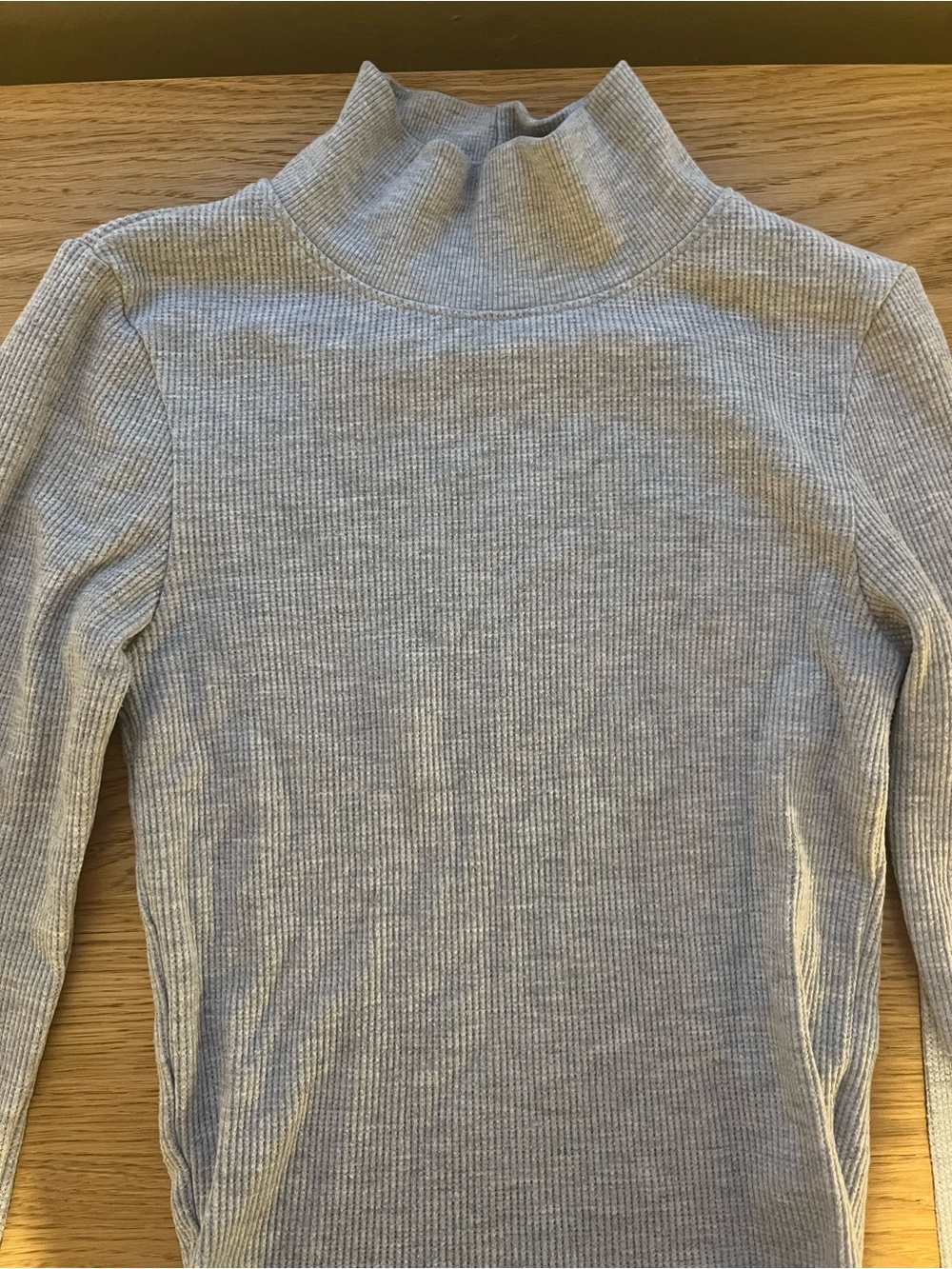 American Eagle Outfitters Light Gray Ribbed Turtleneck